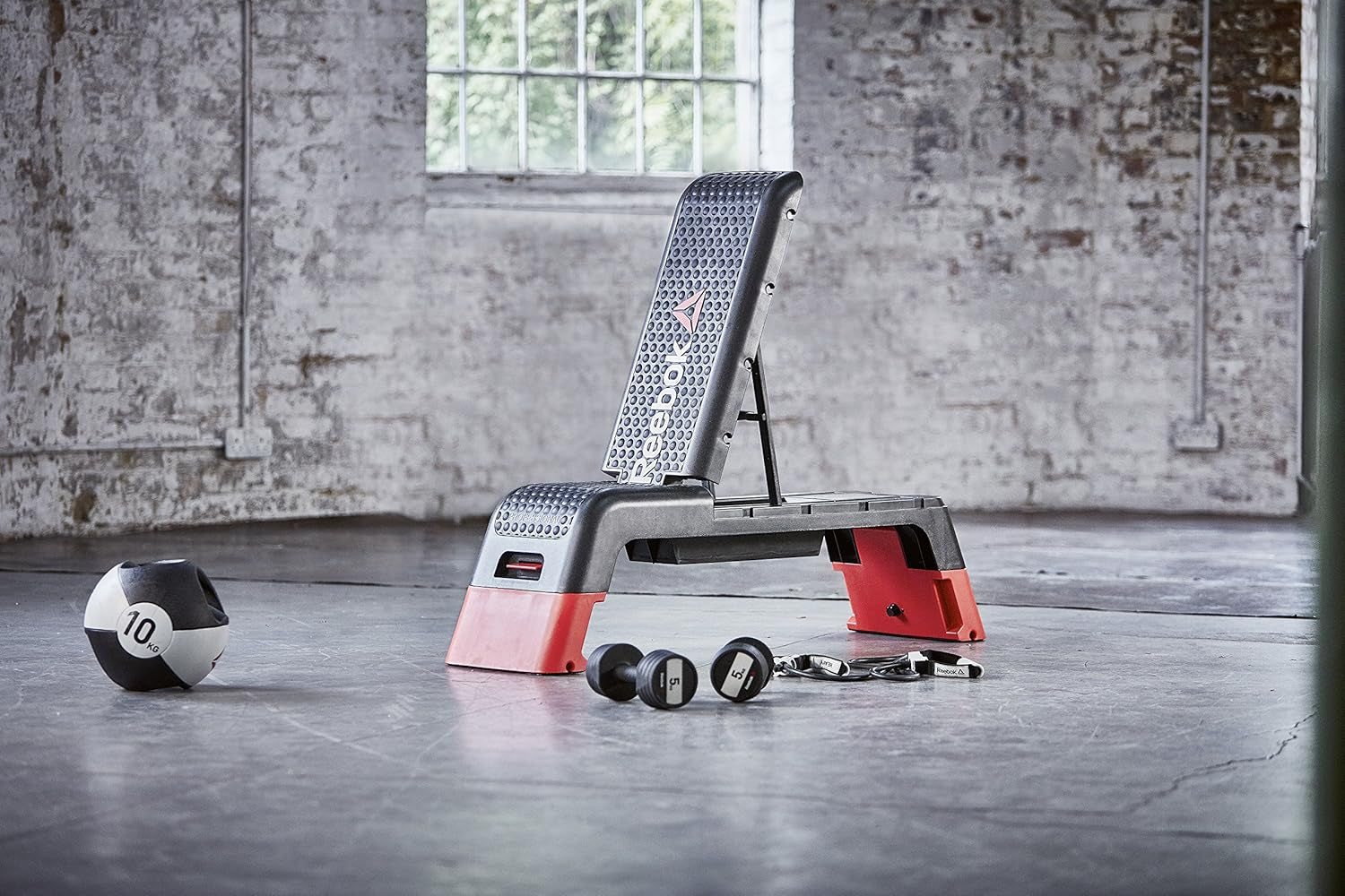 Reebok Deck Multipurpose Adjustable Bench Aerobic Strength Training Incline and Decline2